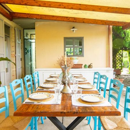 Grande Villa Storica Per Vacanze Con Giardino Privato E Piscina Ostra Exteriör bild