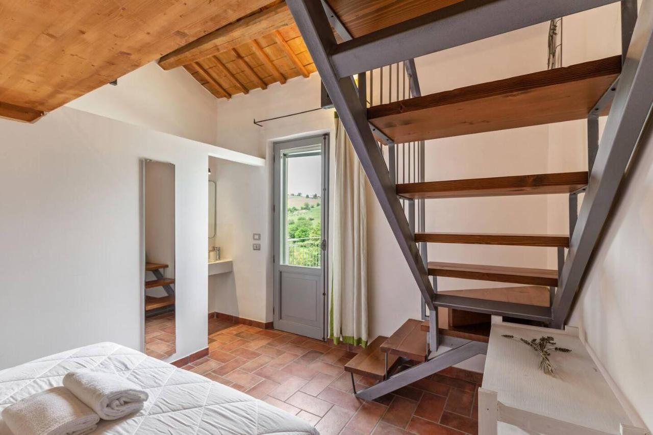 Grande Villa Storica Per Vacanze Con Giardino Privato E Piscina Ostra Exteriör bild
