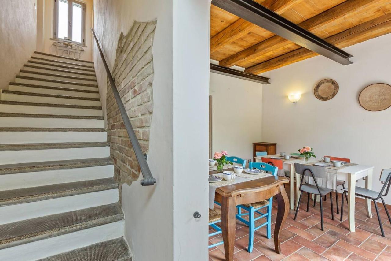Grande Villa Storica Per Vacanze Con Giardino Privato E Piscina Ostra Exteriör bild