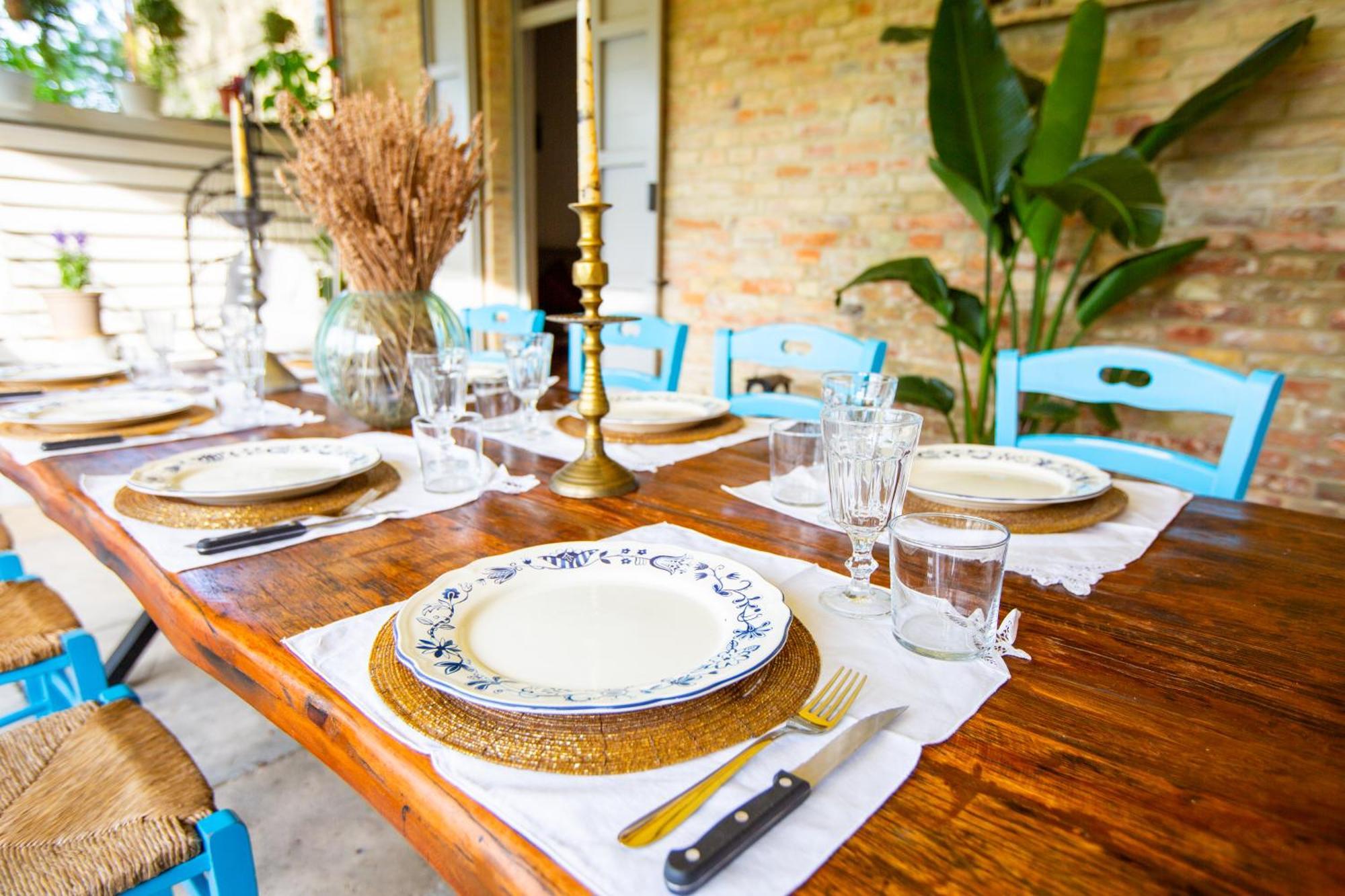 Grande Villa Storica Per Vacanze Con Giardino Privato E Piscina Ostra Exteriör bild