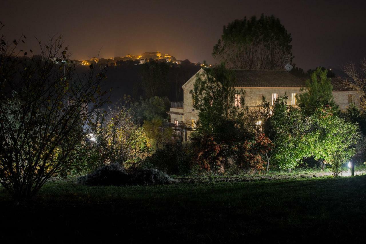 Grande Villa Storica Per Vacanze Con Giardino Privato E Piscina Ostra Exteriör bild